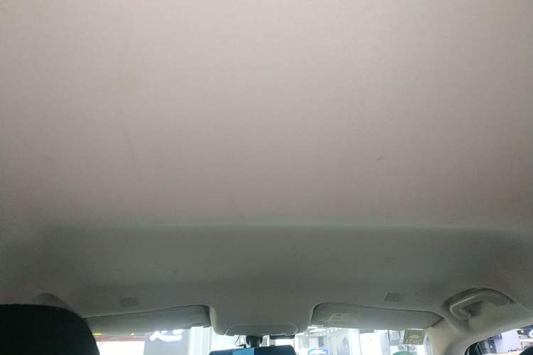 Used  Renegade 2018 Connected Large Screen Version 180T Automatic Kinetic Edition+