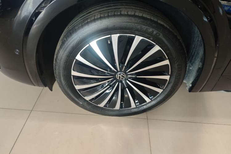 Used Volkswagen Viloran 2023 380TSI Prestige Edition
