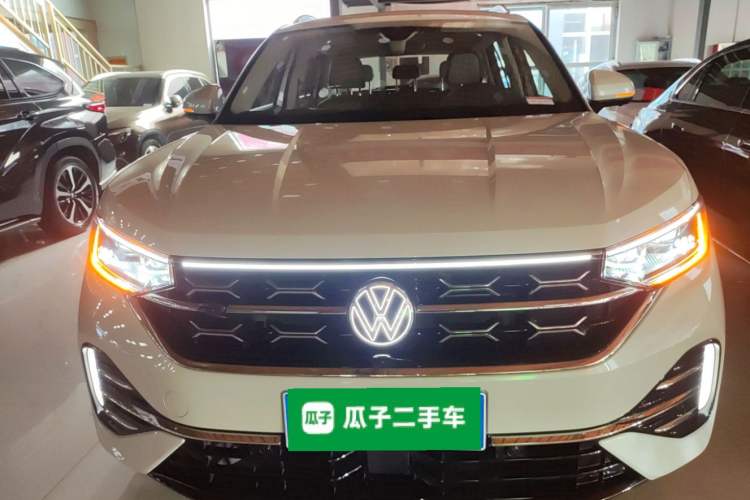 Used Volkswagen Tayron 2023 Revised Version 380TSI All-Wheel Drive R-Line High-Energy Edition
