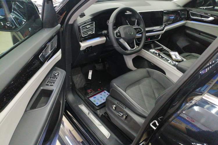 Used Volkswagen Teramont 2021 530 V6 All-Wheel Drive Prestige Flagship Edition
