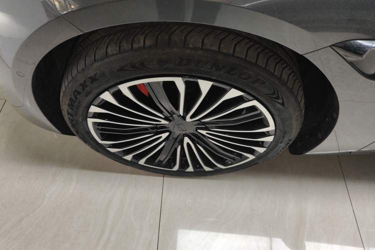 Used  12 2025 Ultra Extended-Range Edition