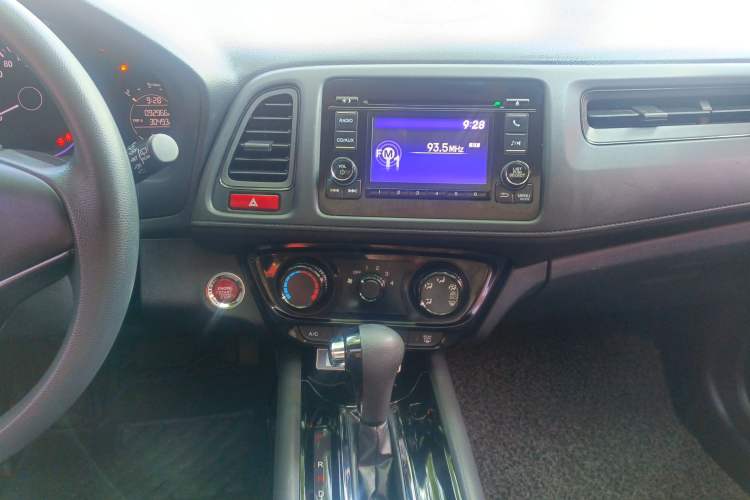 Used Honda Vezel 2016 1.8L CVT Front-Wheel Drive Pioneer Edition
