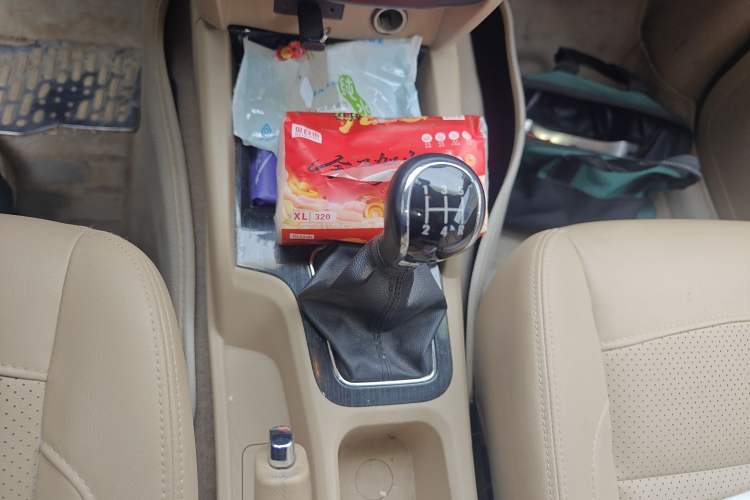 Used Wuling Hongguang 2015 1.5L S1 Comfort China V Standard