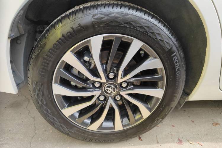 Used Toyota Corolla Hybrid E+ 2019 1.8L E-CVT Leading Edition
