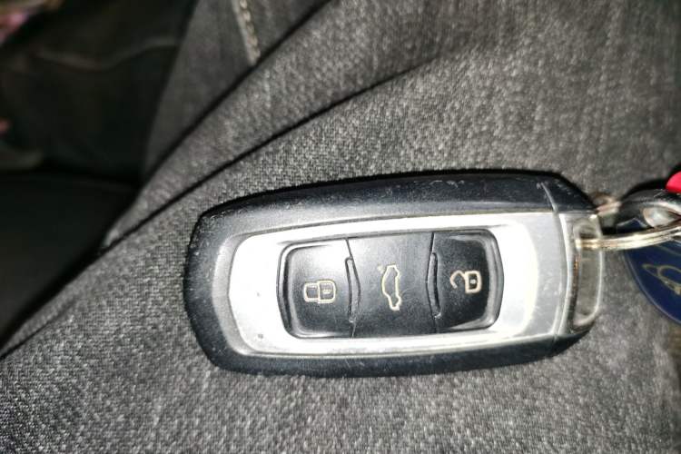 Used Geely Auto Emgrand GS 2016 Sports Edition 1.8L Manual LingShang Model
