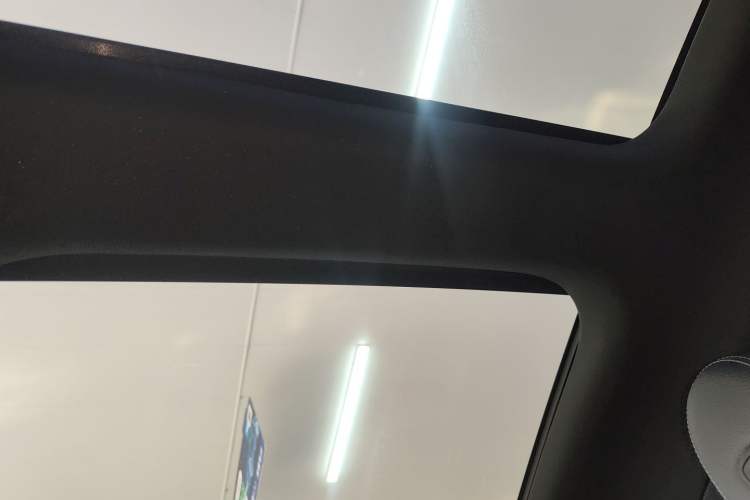 Used Mercedes-Benz A-Class 2020 Restyled A 200 L Sport Sedan Fashion Version
