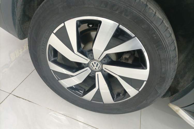 Used Volkswagen Tayron 2020 330TSI Two-Wheel Drive Luxury Smart Connectivity Version