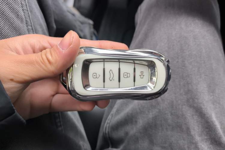 Used Haval M6 2021 PLUS 1.5T DCT Luxury Smart Connectivity Model
