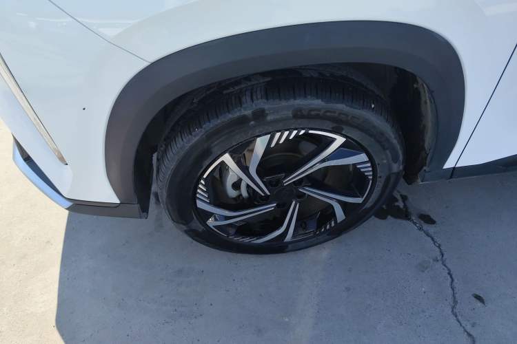 Used Geely Auto Emgrand X7 Sport 2023 Boyue COOL 1.5TD Smart Model
