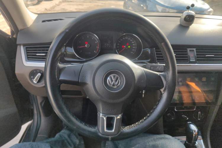 Used Volkswagen Bora 2014 1.6L Automatic Comfort Model
