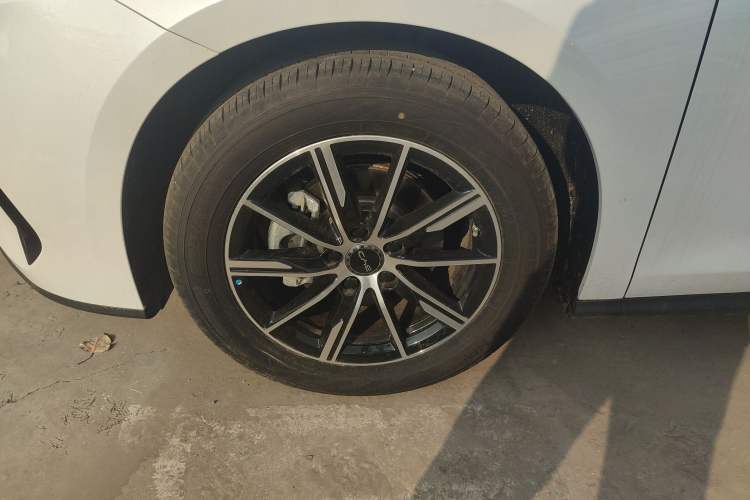 Used BYD Seal 06 New Energy 2024 DM-i 120KM Luxury Model
