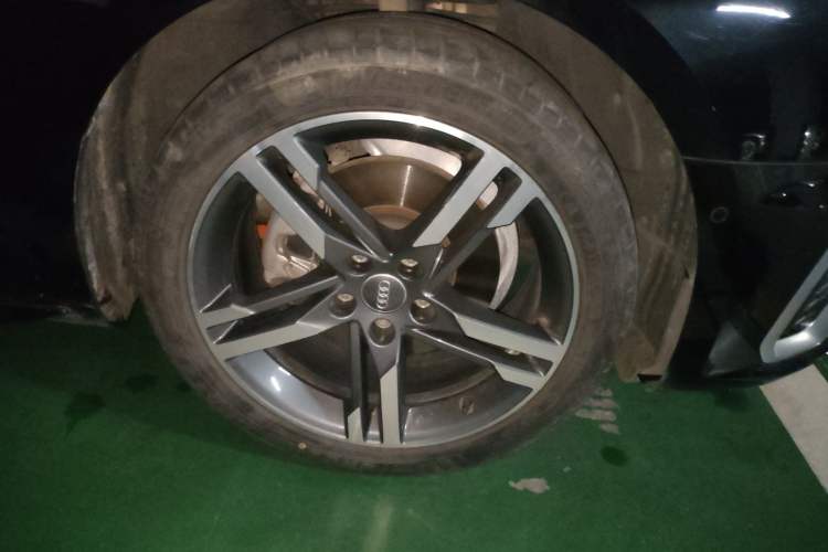 Used Audi A4L 2020 40 TFSI Luxury Dynamic Model
