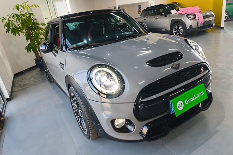 Used  MINI 2018 2.0T COOPER S Racing Driver