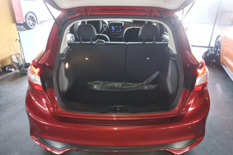 Used Nissan Tiida 2019 1.6L CVT Cool Edition China VI Standard