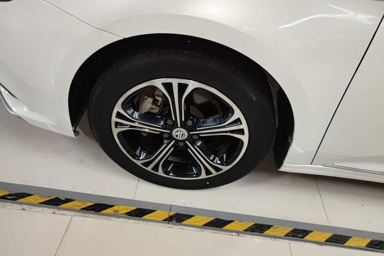 Used MG 6 2017 20T Automatic Luxury Smart Connect Version China V Standard
