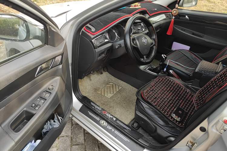 Used Dongfeng Aeolus H30 2013 CROSS 1.6L Manual Zunyi Model
