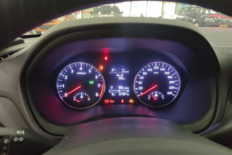 Used Hyundai Celesta 2018 1.6L Automatic GL Enjoyment Edition China VI compliant