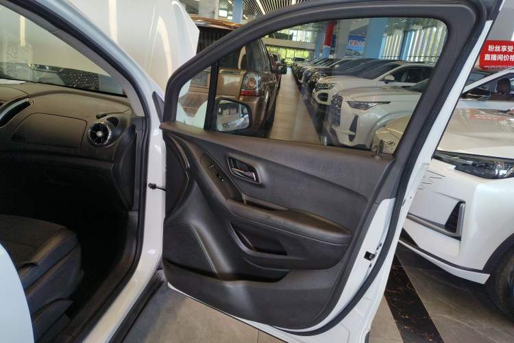 Used Chevrolet Trax 2014 1.4T Automatic Two-Wheel Drive Luxury Model
