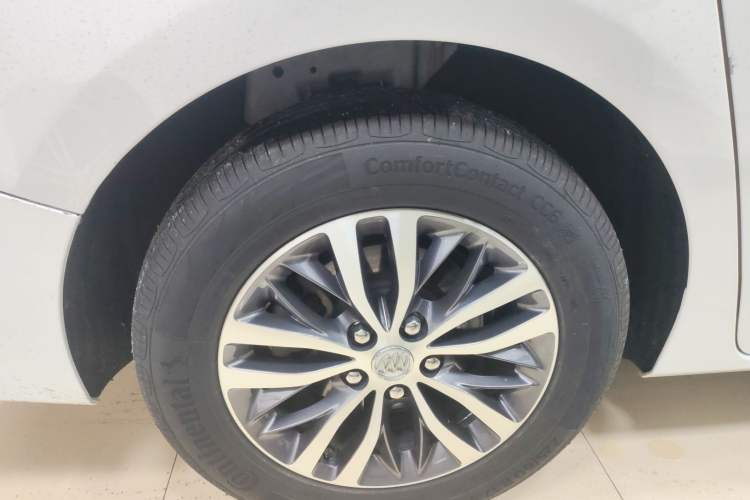 Used Buick GL8 2018 ES 28T Luxury Model China VI Standard
