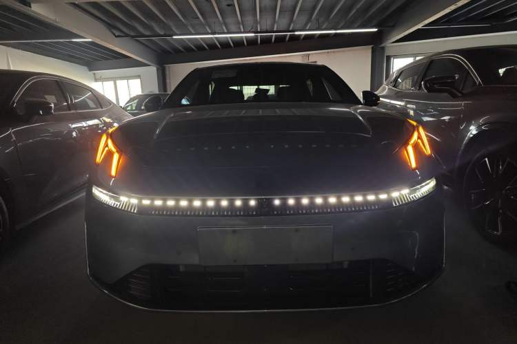 Used Lynk & Co 07 2024 EM-P 126 Long-Range Ultra