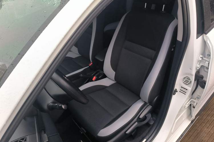 Used Toyota YARiS L 2020 X-Trail X 1.5L CVT Leading Edition