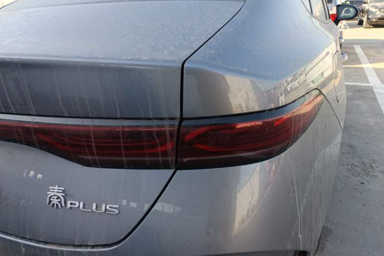 Used BYD Qin PLUS 2025 DM-i Smart Drive 55KM Leading Model
