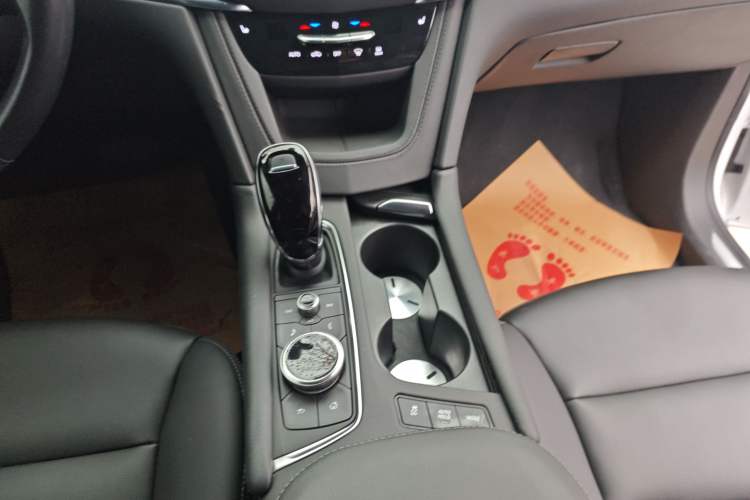 Used Cadillac XT5 2023 2.0T Two-Wheel-Drive Fashion Edition
