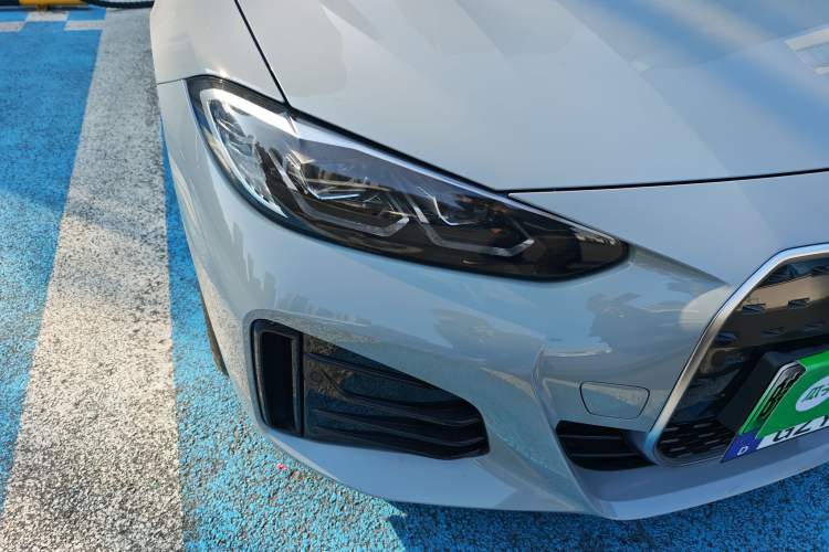 Used BMW i4 2023 eDrive35
