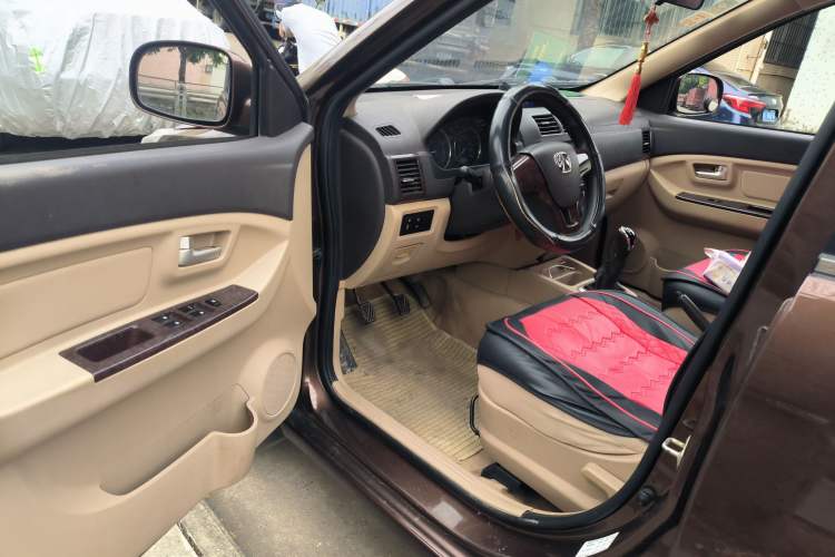 Used BAIC Weiwang M30 2015 1.5L Basic Version DAM15