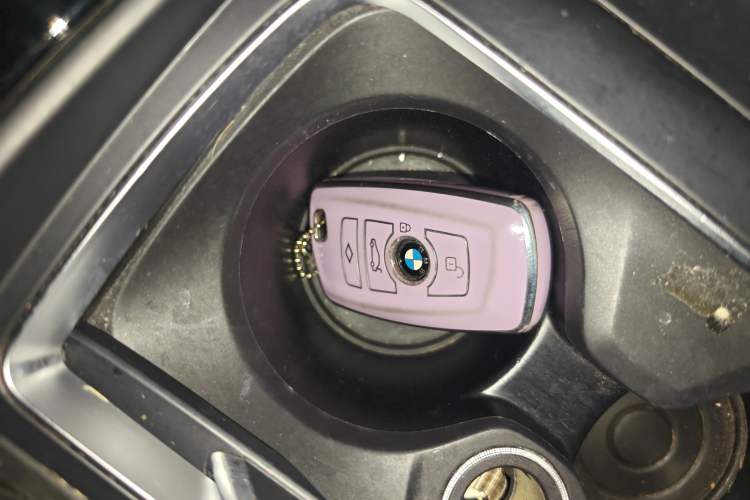 Used BMW 2 Series 2018 220i Convertible Coupe Sports Design Package