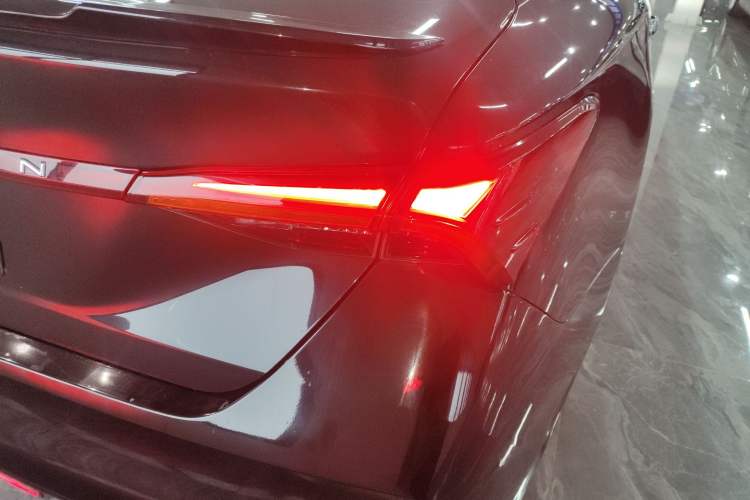 Used Toyota Avalon 2021 2.5L Luxury Edition