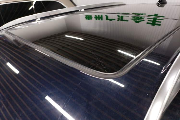 Used Cadillac XT4 2021 28T Two-Wheel Drive Tech Edition