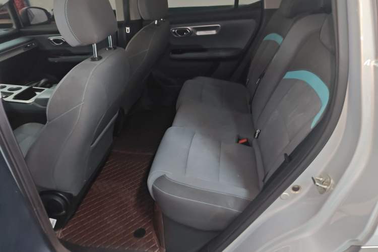 Used AION Y 2023 Younger
