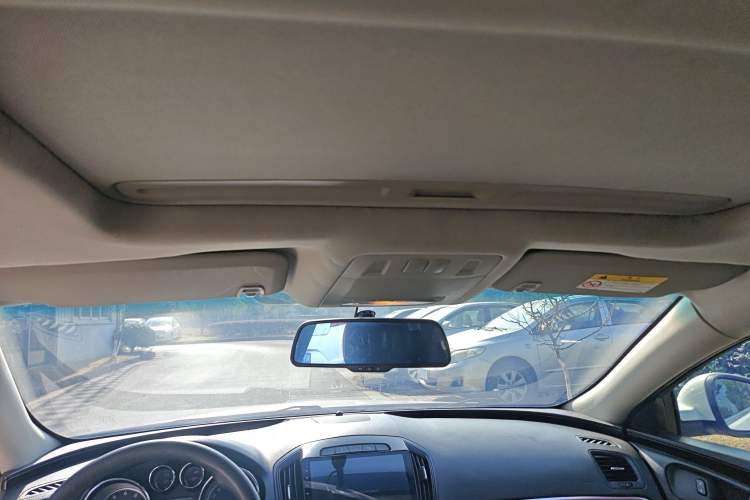 Used Buick Regal 2015 1.6T Leading Technology Model
