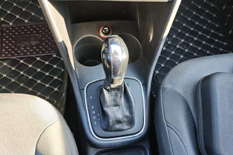 Used Volkswagen Polo 2014 1.4L Automatic Comfort Edition
