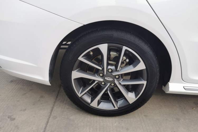 Used Chery Arrizo GX 2019 Pro 1.5T CVT Model Color Version China VI Standard
