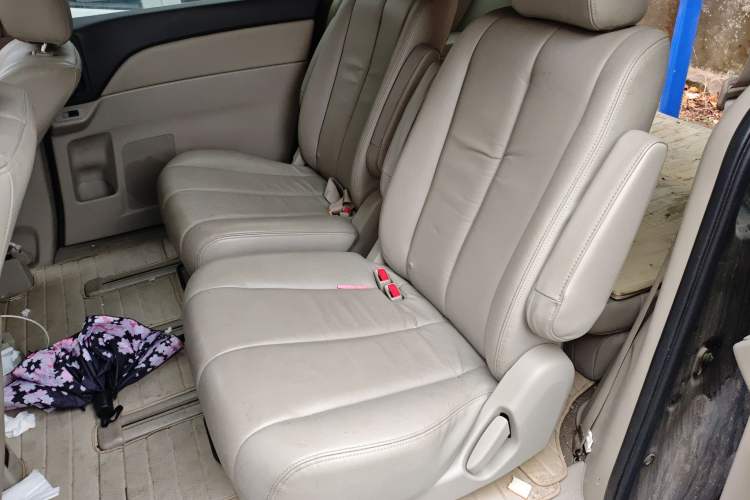 Used Mazda Mazda 8 2013 2.5L Ultimate Edition