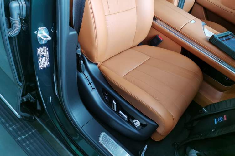 Used Wey Lanshan 2023 Four-Wheel Drive Ultra-Long Range Version
