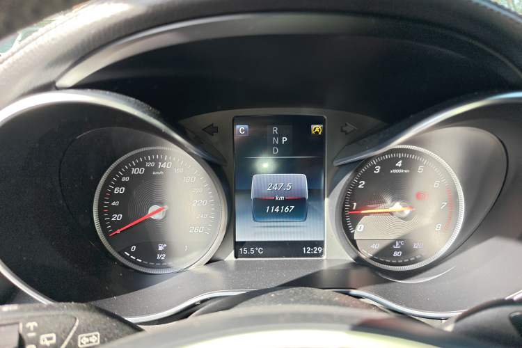 Used Mercedes-Benz GLC 2016 GLC 300 4MATIC Luxury Model
