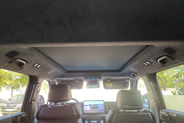 Used  Leopard 5 2024 Cloud Ride Luxury Edition
