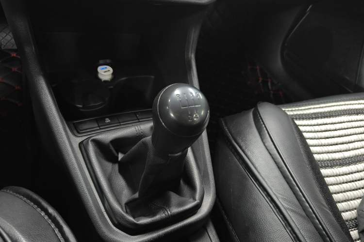 Used Volkswagen Santana 2018 1.5L Manual Fashion Edition
