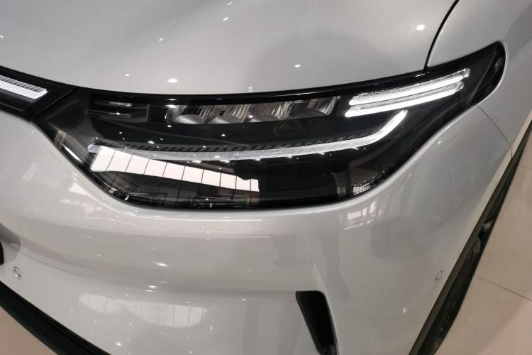 Used Leapmotor C11 2024 All-Electric 580 Luxury Edition
