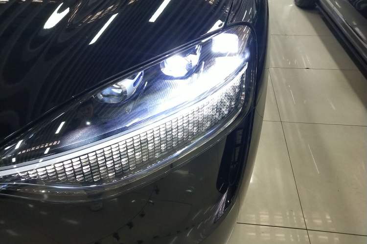 Used Hima AITO M9 2024 Range-Extended Ultra Version 42 kWh 6-Seater Model
