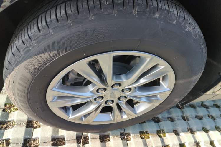 Used Cadillac XT5 2021 2.0T Two-Wheel Drive Luxury Version
