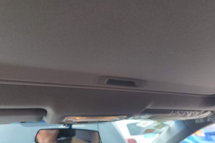 Used Toyota Camry 2016 2.0G 10th Anniversary Leading Edition
