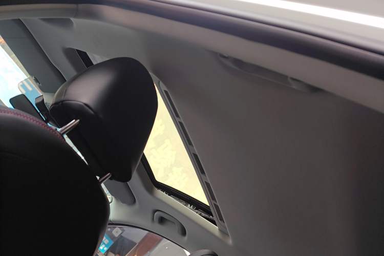 Used MG 5 2023 180 DVVT CVT Luxury Edition
