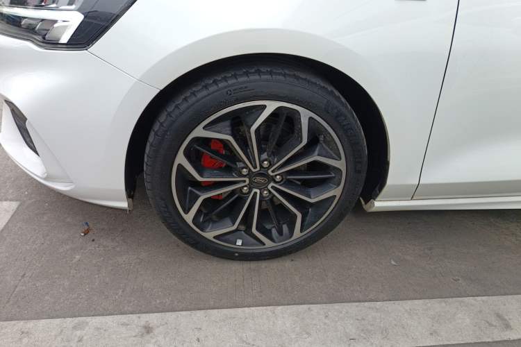 Used Ford Focus 2020 Sedan EcoBoost 180 Automatic ST Line
