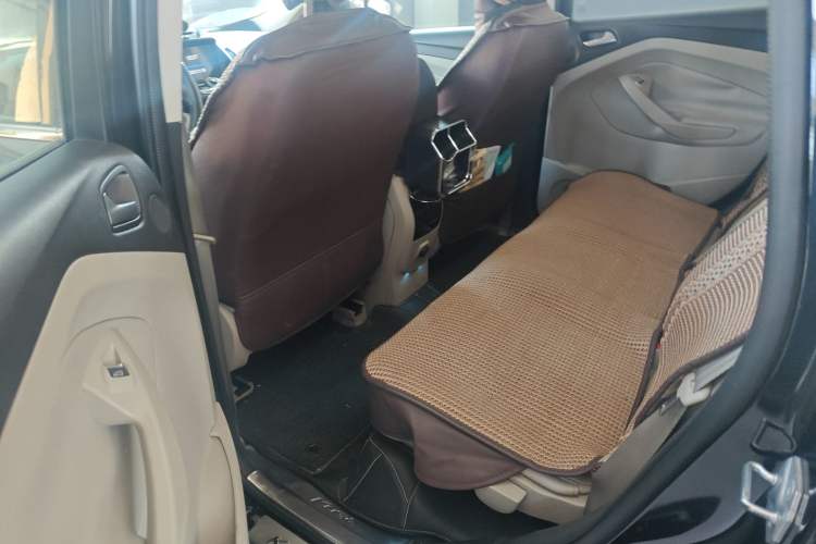 Used Ford Kuga 2013 2.0L GTDi Four-Wheel Drive Premium Model
