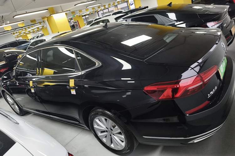 Used Volkswagen Passat 2019 330TSI Elite Edition China VI