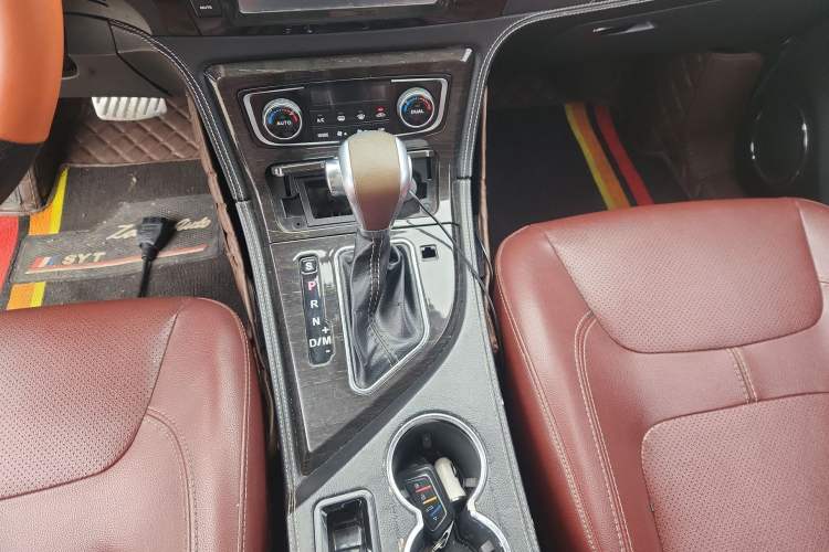 Used Zotye T600 2015 2.0T DCT Prestige Edition
